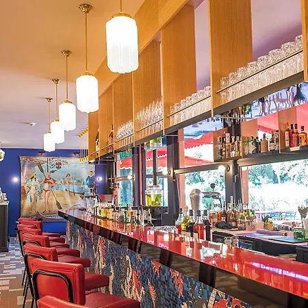 Hotel La Guitoune 4*